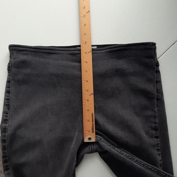 Free People Gummy Flared Leg Mid Rise Pull On Stretch Jeans size 29 - Picture 10 of 14